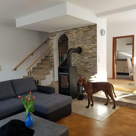 Appartamento Fewoela2 Grosse In Bei Frankfurt Eppstein